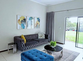 Unique Ensuite Two Bedroom Apartment In A Golf Estate